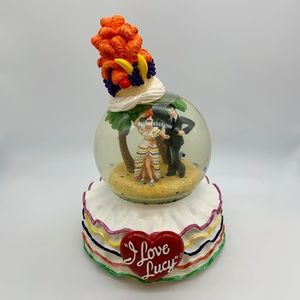 Vintage I Love Lucy Copa Cabana Lucy & Ricky Carmen Miranda Musical Snowglobe